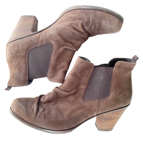 PAUL GREEN Leather Jano Western Style Ankle Booties - Picture 1 of 9